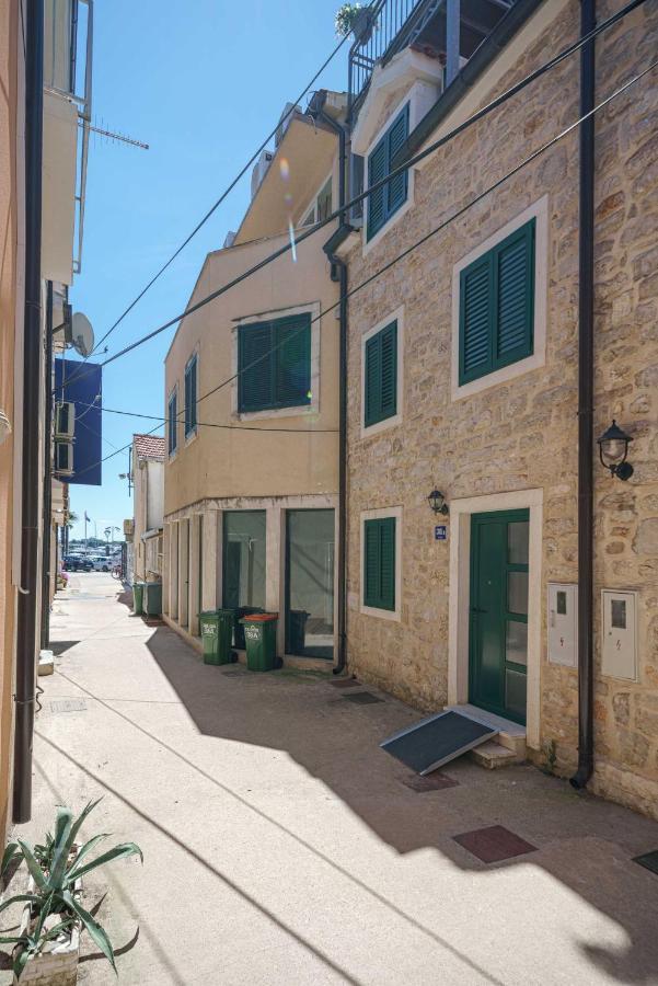 Villa Pia Vodice Eksteriør billede